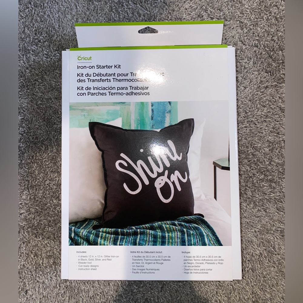 Cricut Iron-On Starter Kit BNIB